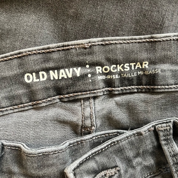 Old Navy Rockstar Skinnies size 10 Long - Picture 2 of 3